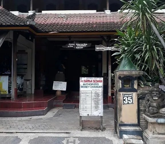 Agung And Sue Watering Hole I 2* Sanur (Bali)